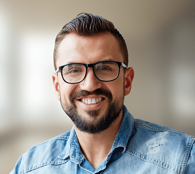 1fd27b49 author 2.png